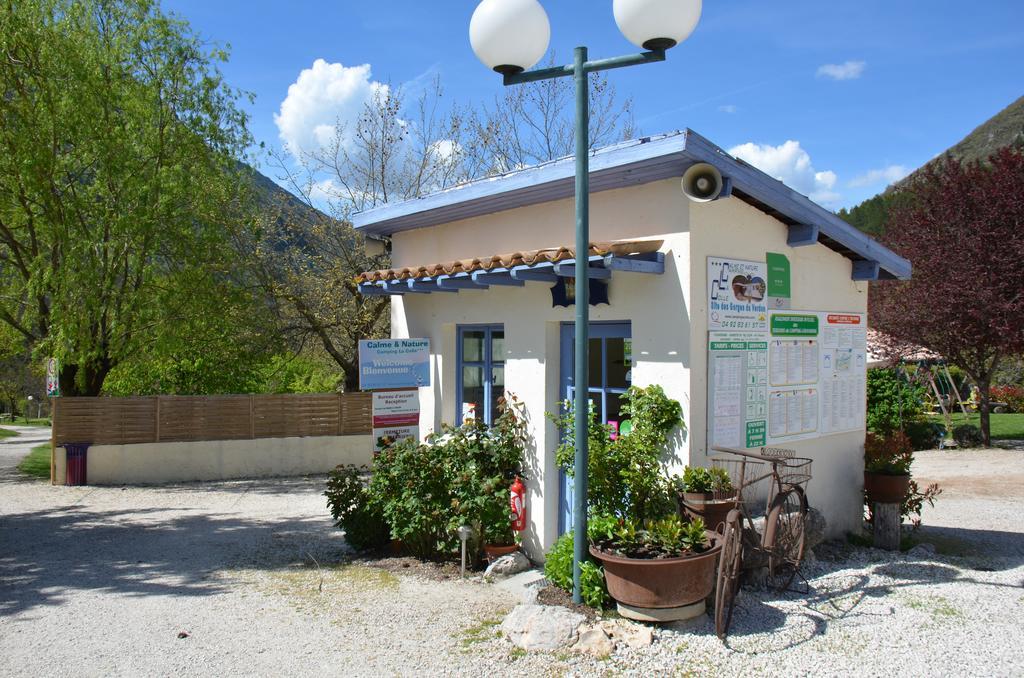 Camping Calme Et Nature Castellane Exterior photo