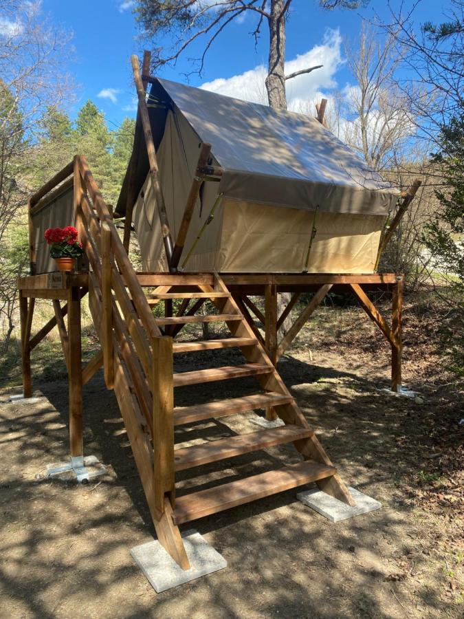 Camping Calme Et Nature Castellane Exterior photo