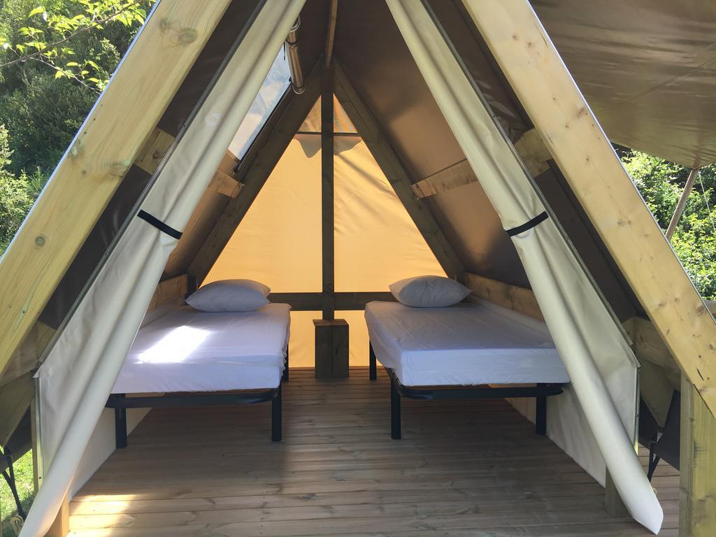 Camping Calme Et Nature Castellane Exterior photo