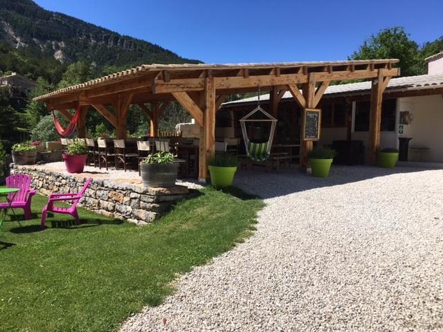 Camping Calme Et Nature Castellane Exterior photo